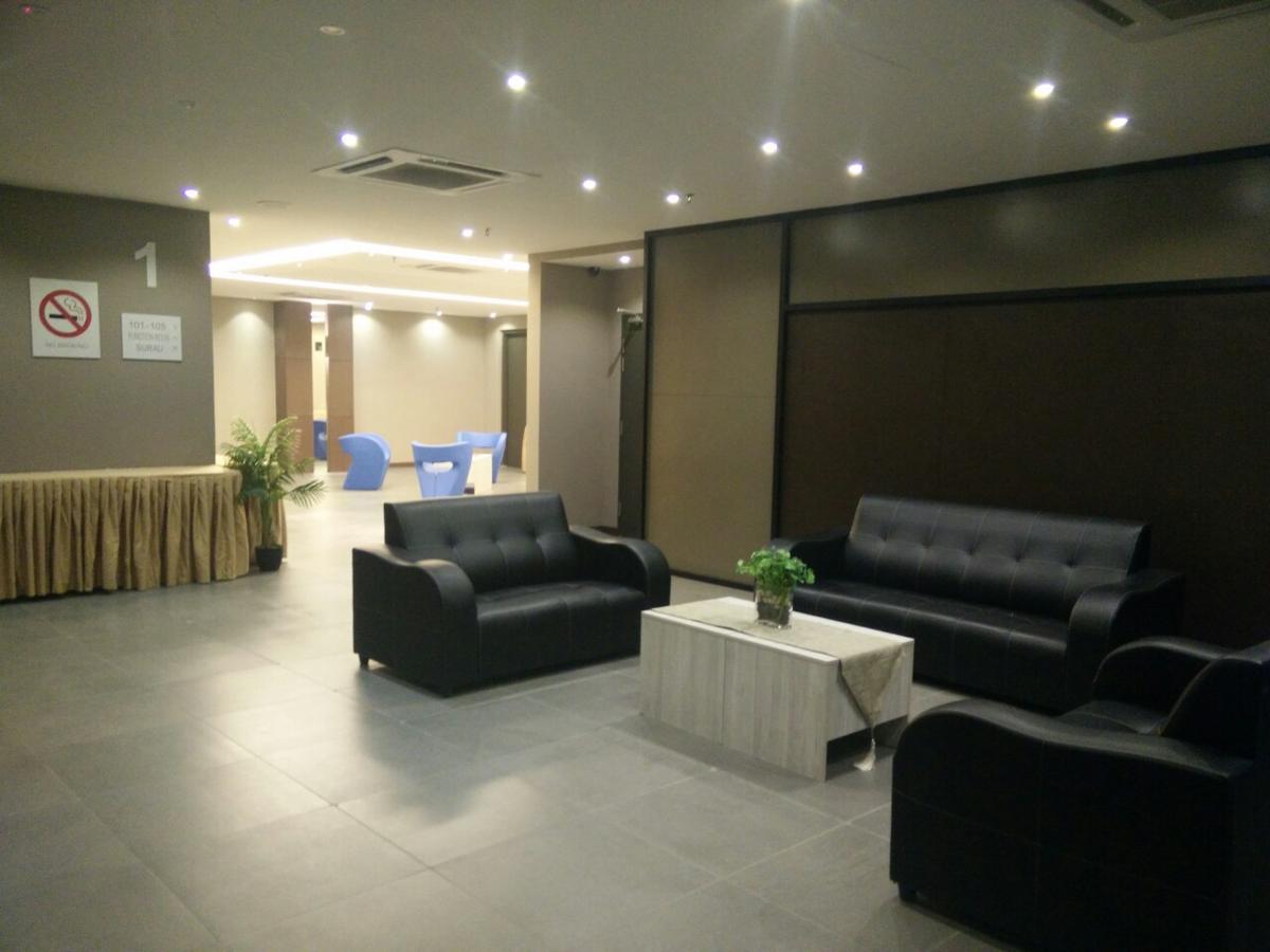 The Leverage Business hotel  Johor Bahru Exterior foto